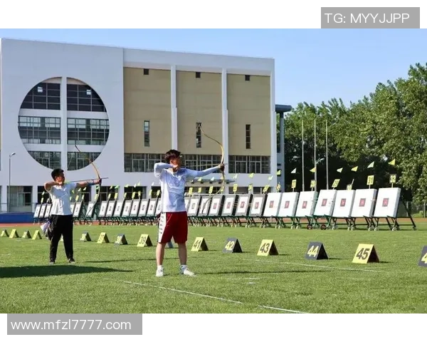 射箭的足球明星是谁他在赛场外的另一项才艺揭秘