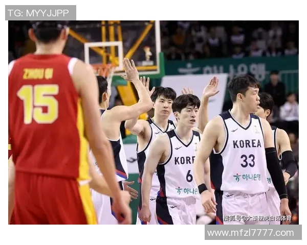 韩国足球明星因病缺席比赛球迷关心其健康状况与恢复进展